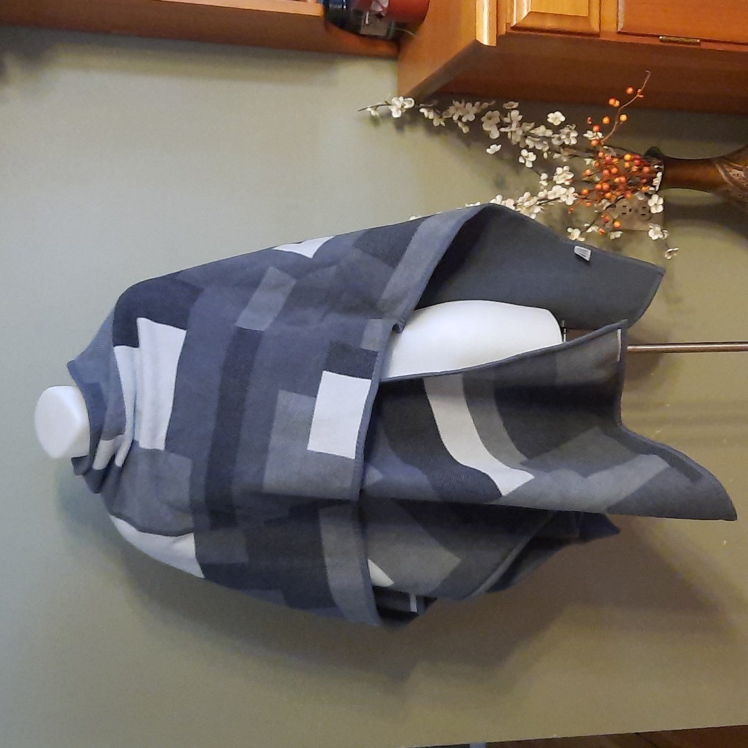 Nwt Max Studio Wrap